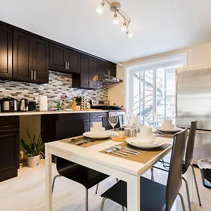 Apartment Cozy In Downtown Of, Montreal