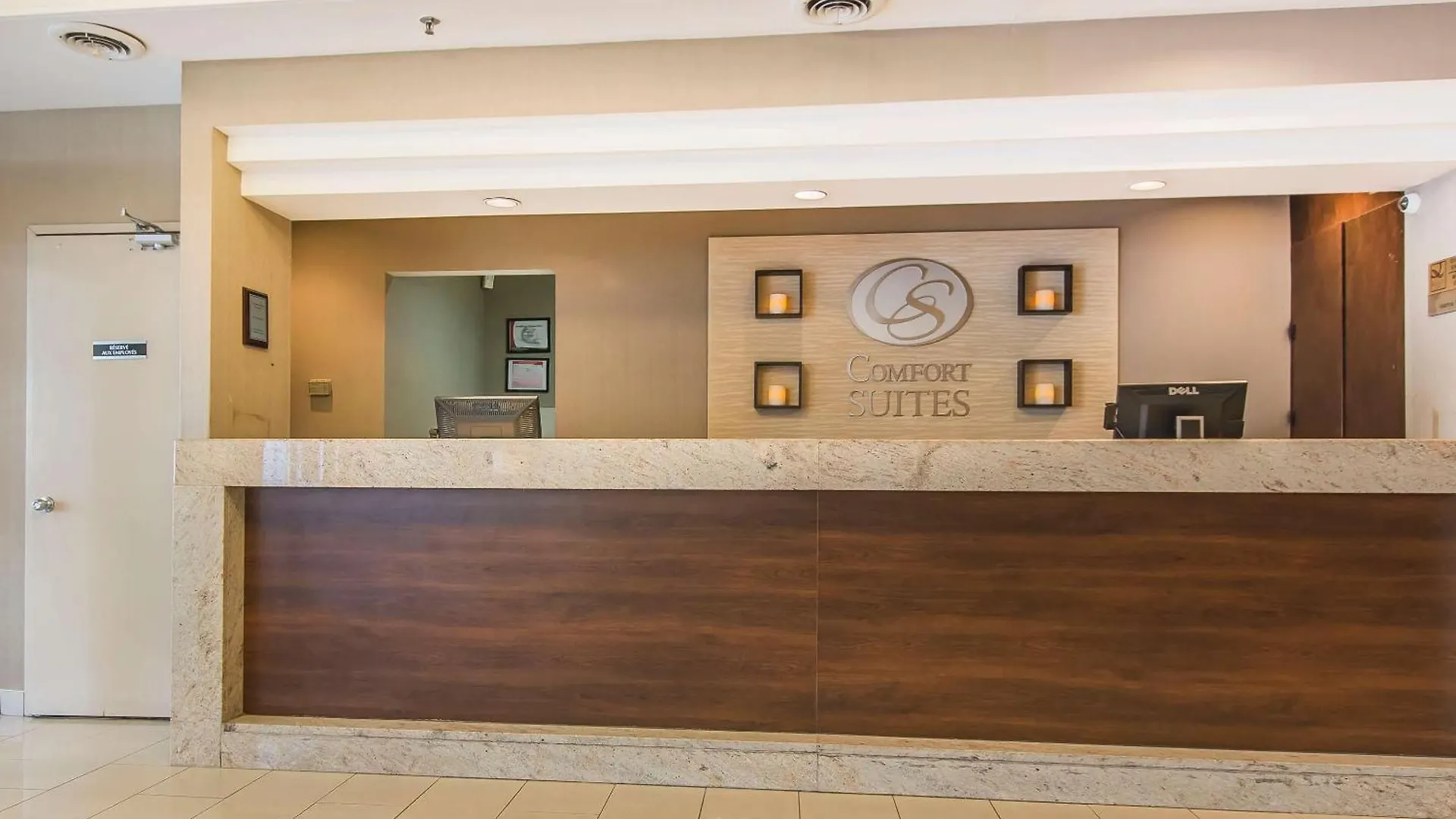 Comfort Suites Downtown Montreal Canada