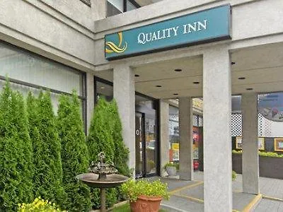 Comfort Suites Downtown Montreal Hotel