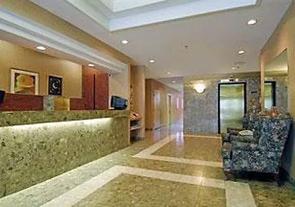 Comfort Suites Downtown Montreal Canada