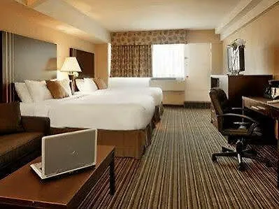 *** Hotel Comfort Suites Downtown Montreal Canada