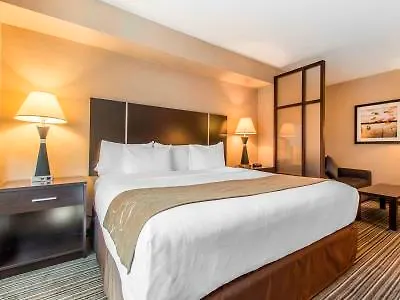 Comfort Suites Downtown Μόντρεαλ